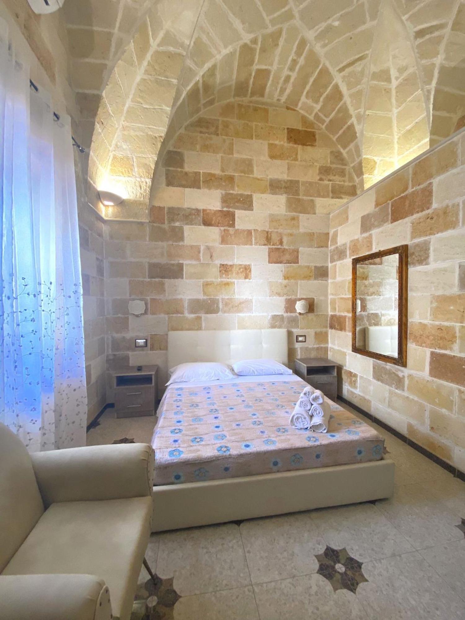Il Vittoriano Aparthotel Porto Cesareo Exterior photo