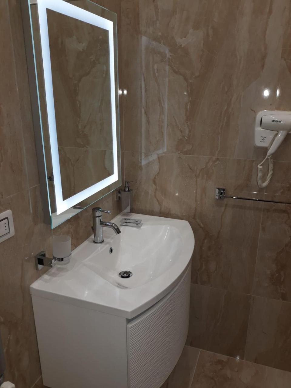 Il Vittoriano Aparthotel Porto Cesareo Exterior photo